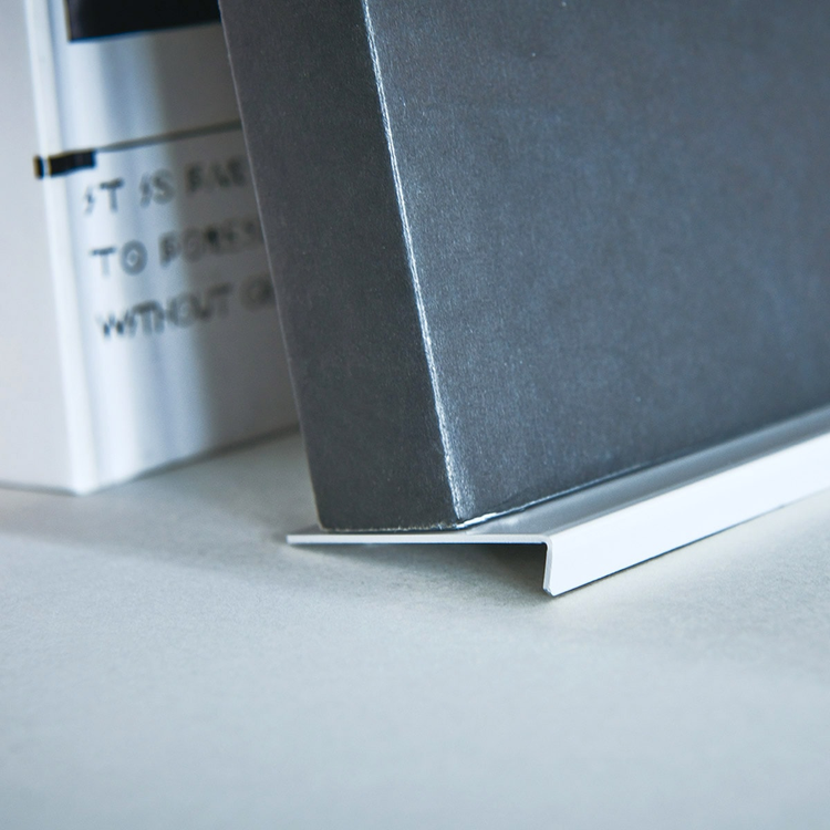 9° BOOK STOPPER